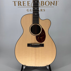 Huss and Dalton OM-C Standard Rosewood