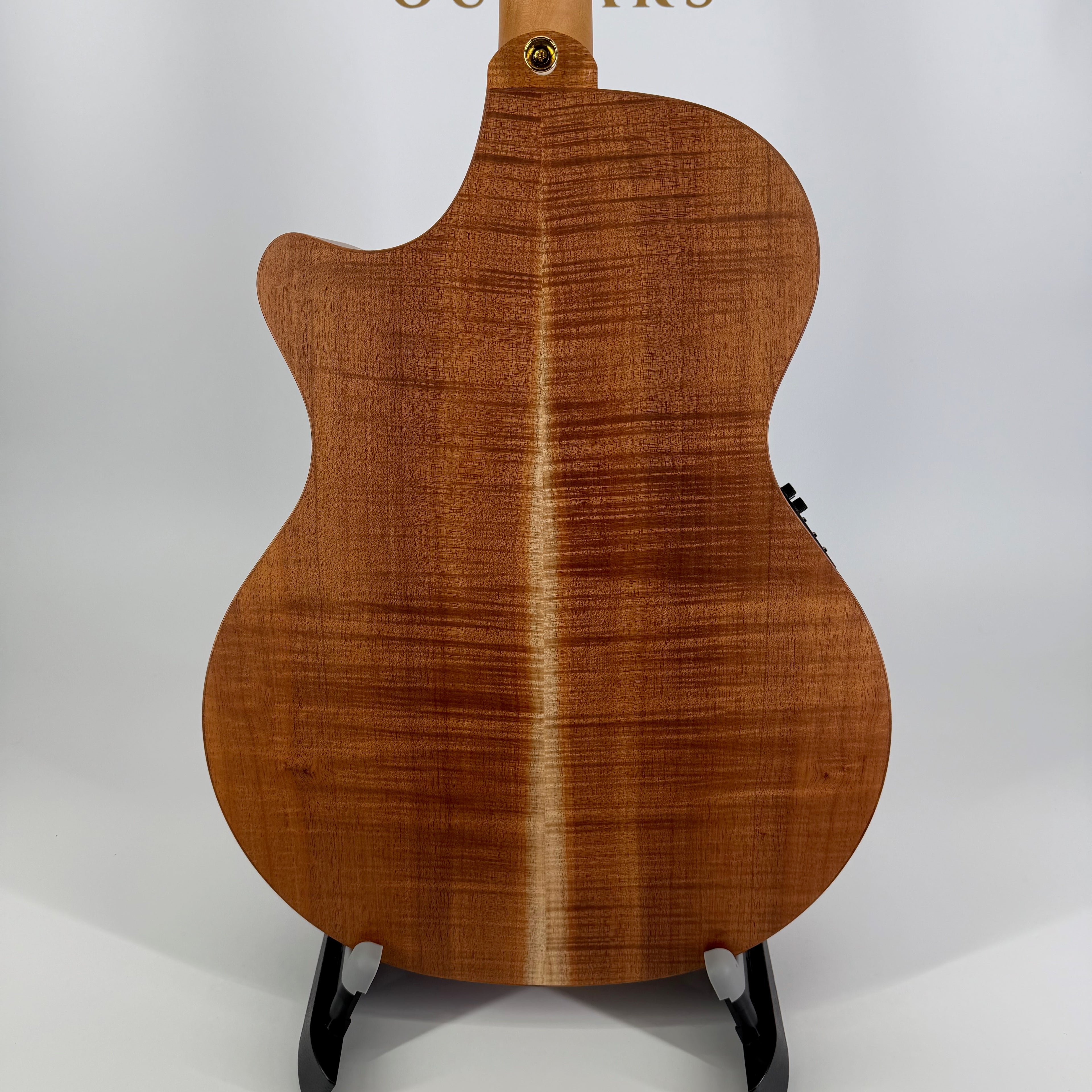 Cole Clark Grand Auditorium Cedar of Lebanon AN3EC-COLB