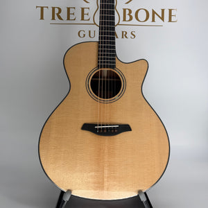 Furch Backstage Yellow Gc-SJ a C10 Sitka and Quilted Sapeli