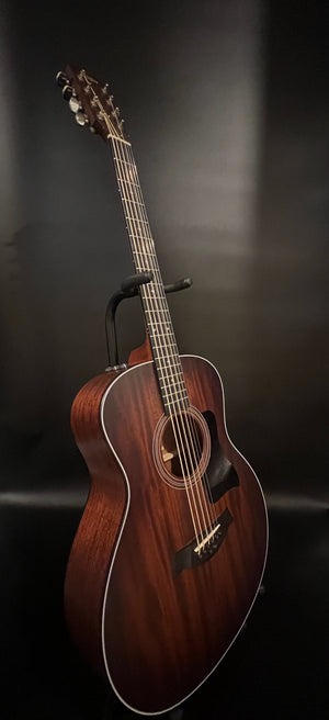 Pre-Owned Taylor 326e Limited Baritone 8-String