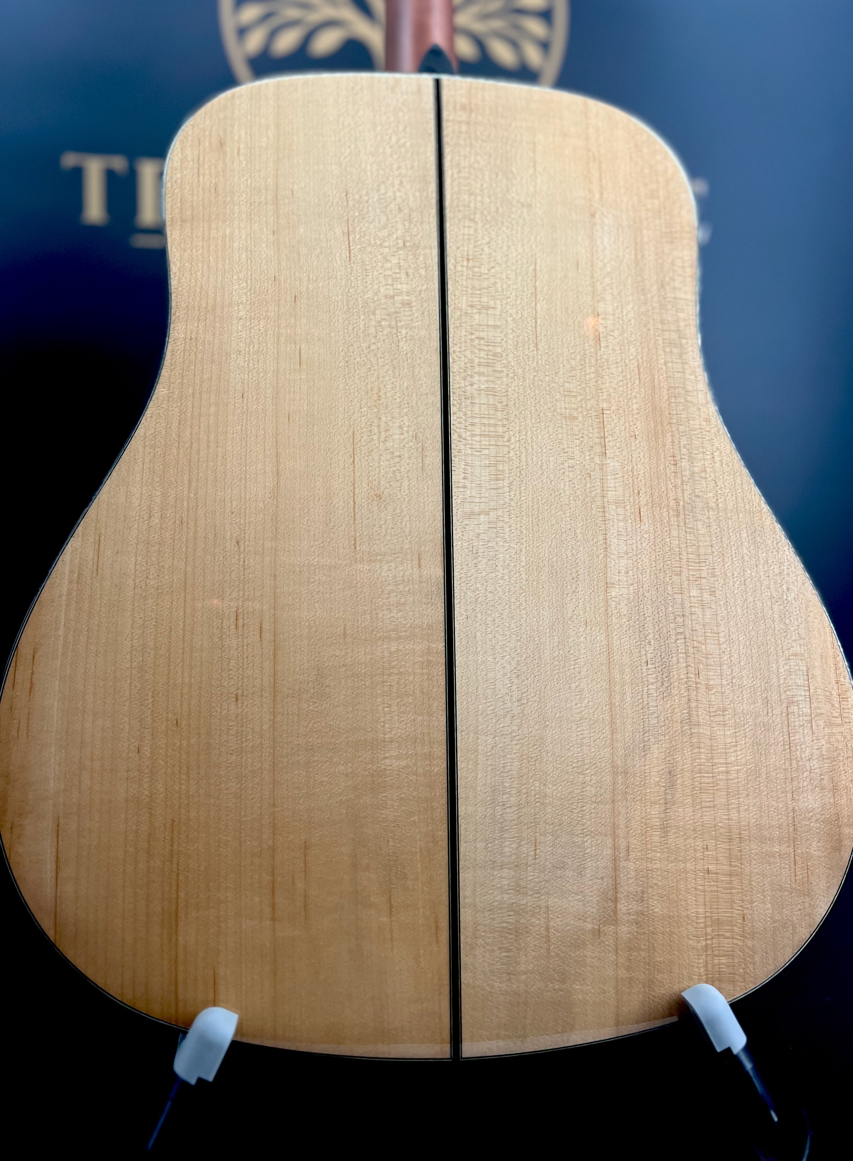Hozen Maestro Original Series Rosetta FM SB Spruce and Flame Maple