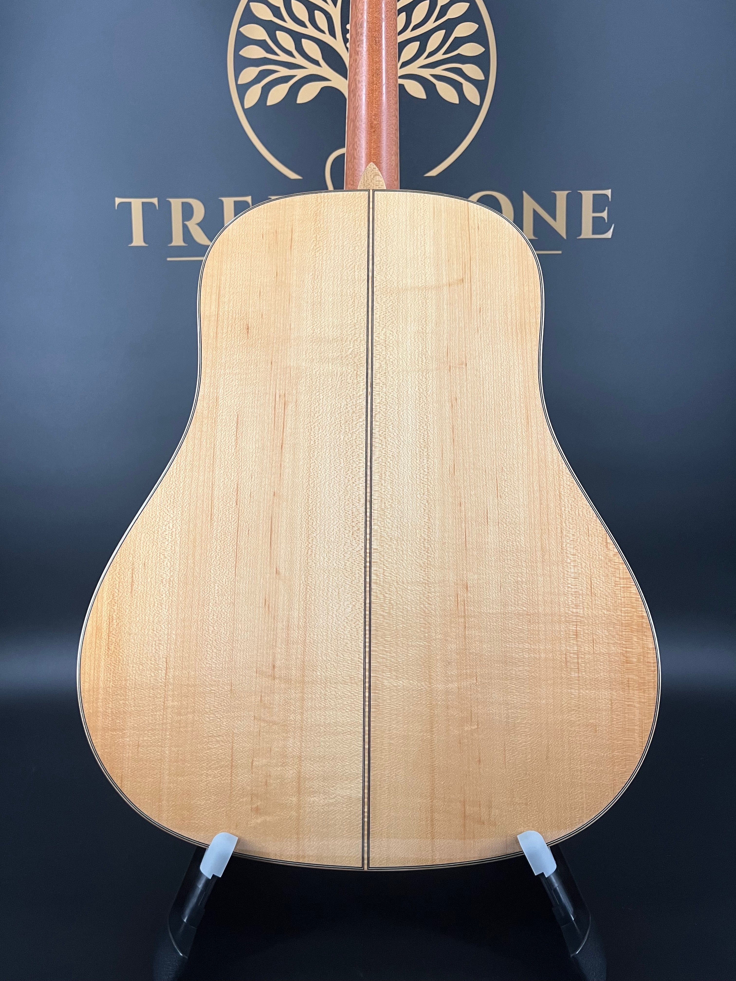 Hozen Maestro Traditional Series SD FM AWH Torrefied Adirondack and Flame Maple