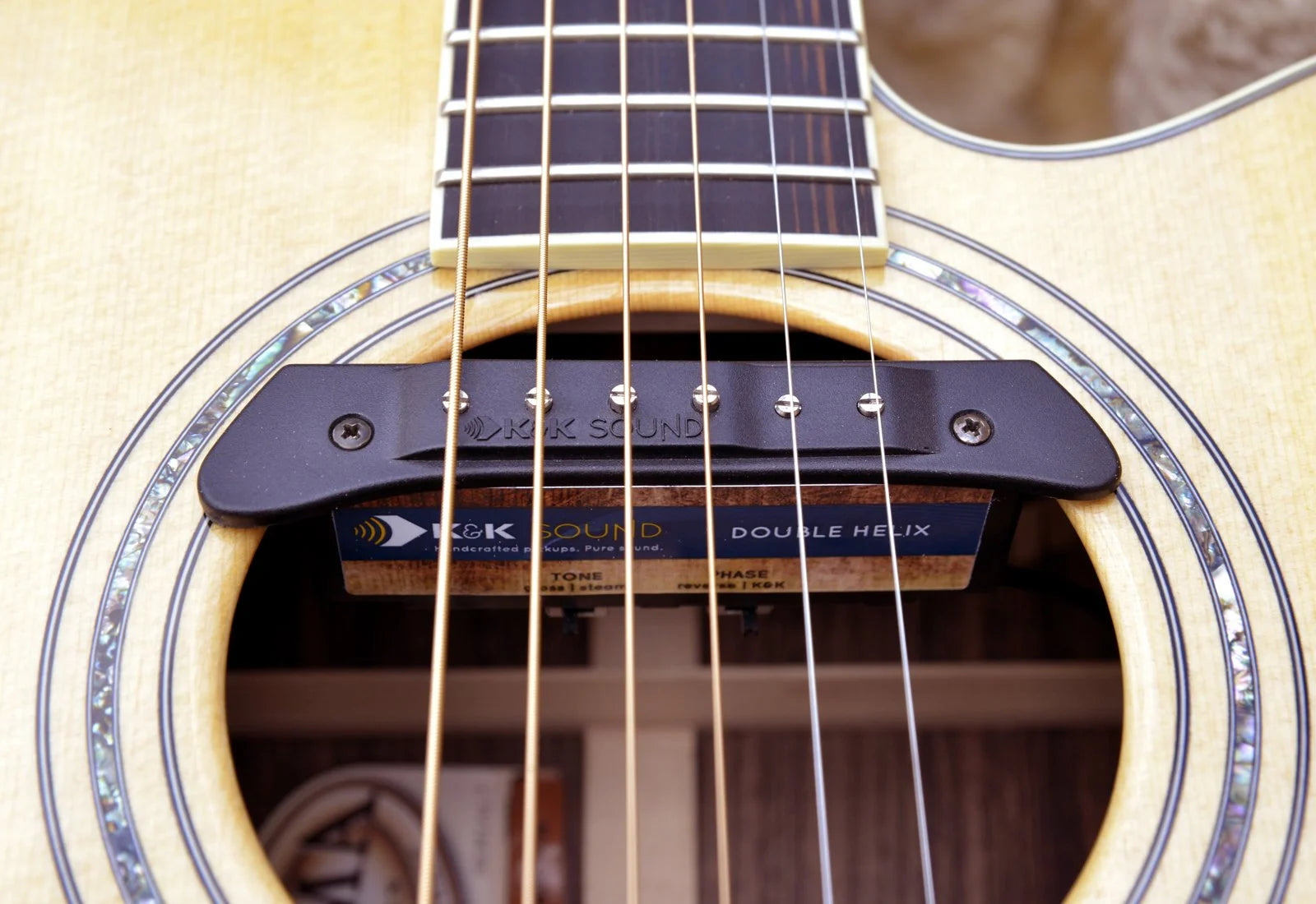 K&K Double Helix Soundhole Pickup